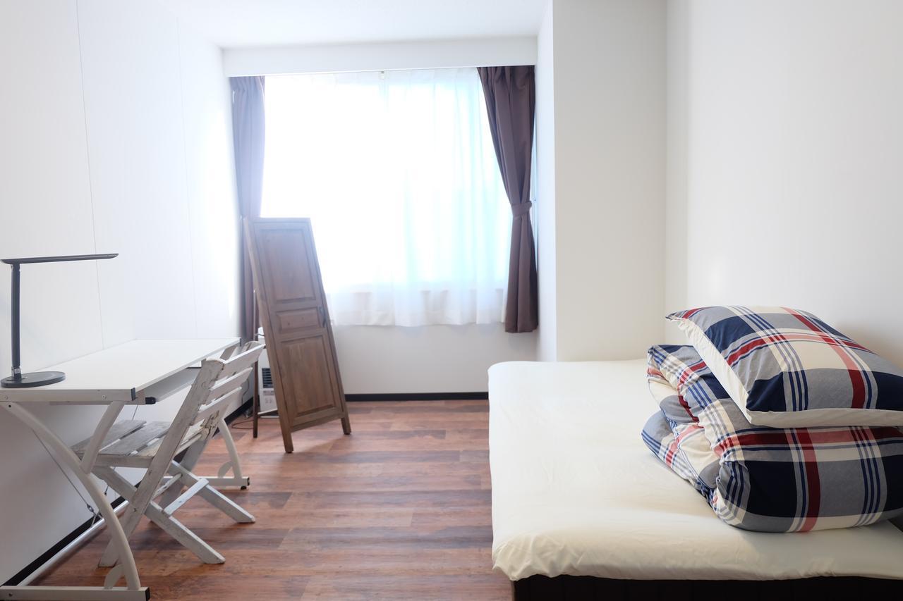 Tune Hakodate Hostel & Musicbal Room photo