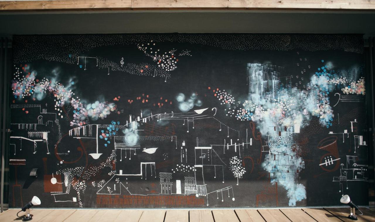 Tune Hakodate Hostel & Musicbal Exterior photo